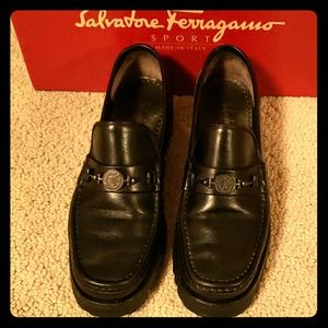 Salvatore Ferragamo boutique vintage loafers